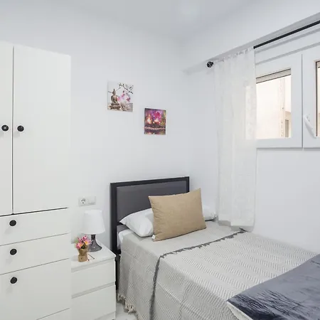 Mare De Deu Blanqueta * גאנדיה